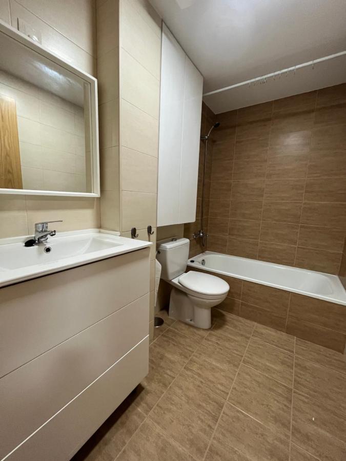 Con Terraza,2 Min De La Playa, Appartement *